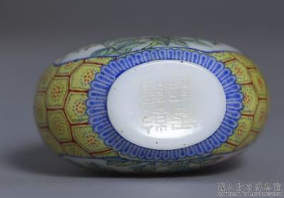 图片[3]-Glass-body painted enamel snuff bottle with a floral design, Qing dynasty, Qianlong reign (1736-1795)-China Archive